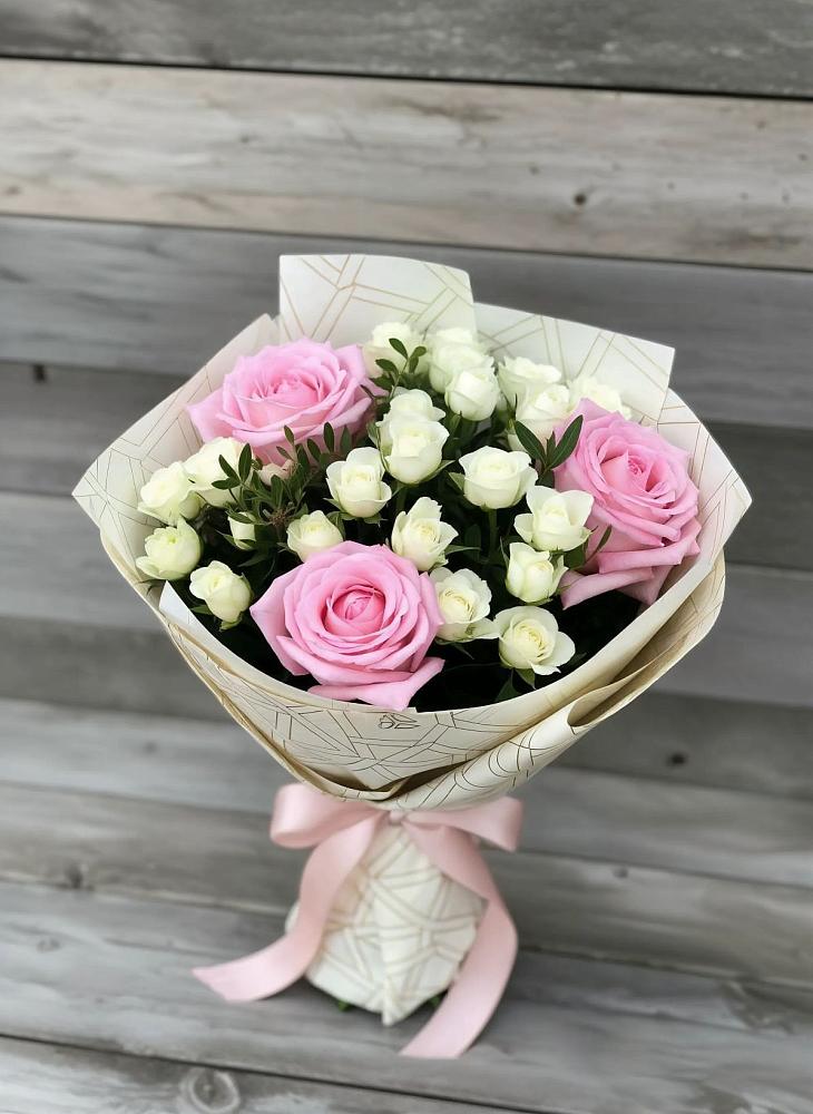 Букет цветов из: Розы в Майдарово